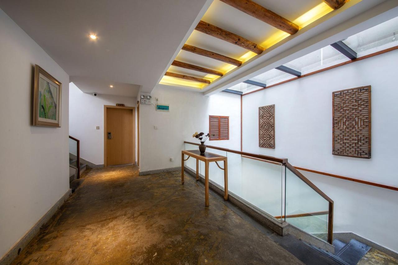 Serene Vale Inn Guilin-Free One Way Pick Up Service To High-Speed Railway Station For 2 Nights Zewnętrze zdjęcie