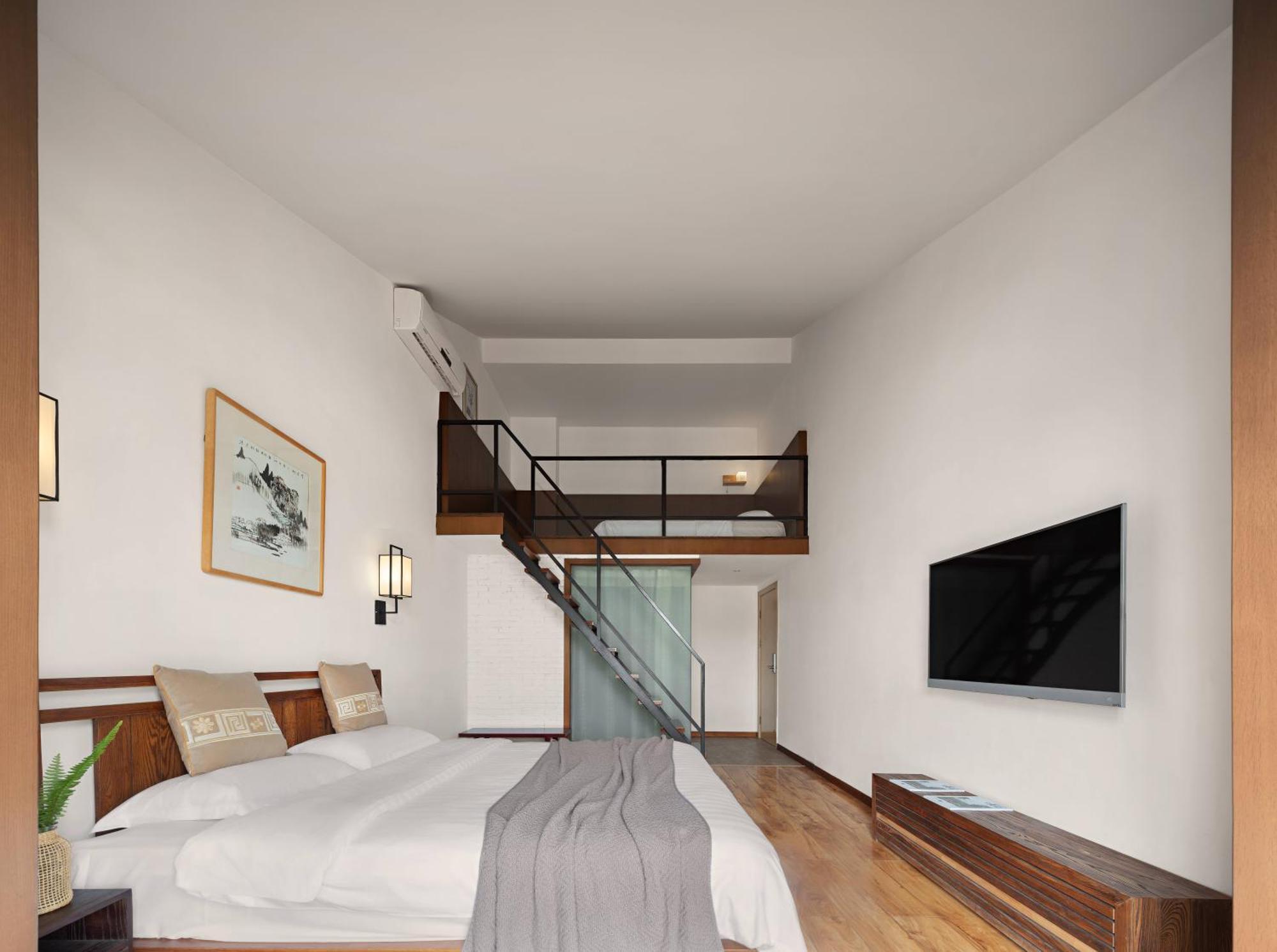 Serene Vale Inn Guilin-Free One Way Pick Up Service To High-Speed Railway Station For 2 Nights Zewnętrze zdjęcie