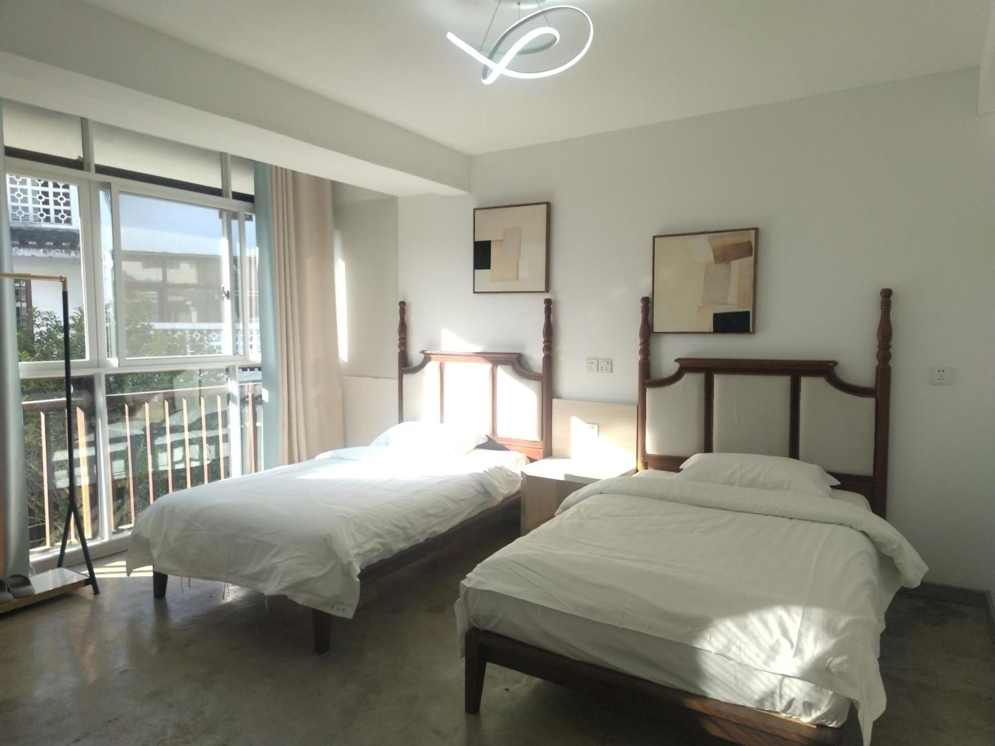 Serene Vale Inn Guilin-Free One Way Pick Up Service To High-Speed Railway Station For 2 Nights Zewnętrze zdjęcie