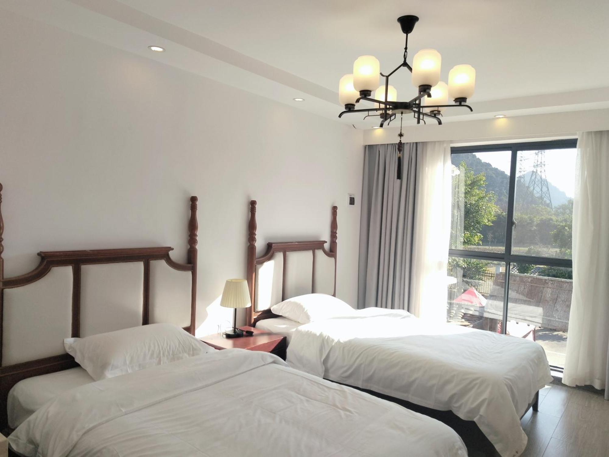 Serene Vale Inn Guilin-Free One Way Pick Up Service To High-Speed Railway Station For 2 Nights Zewnętrze zdjęcie