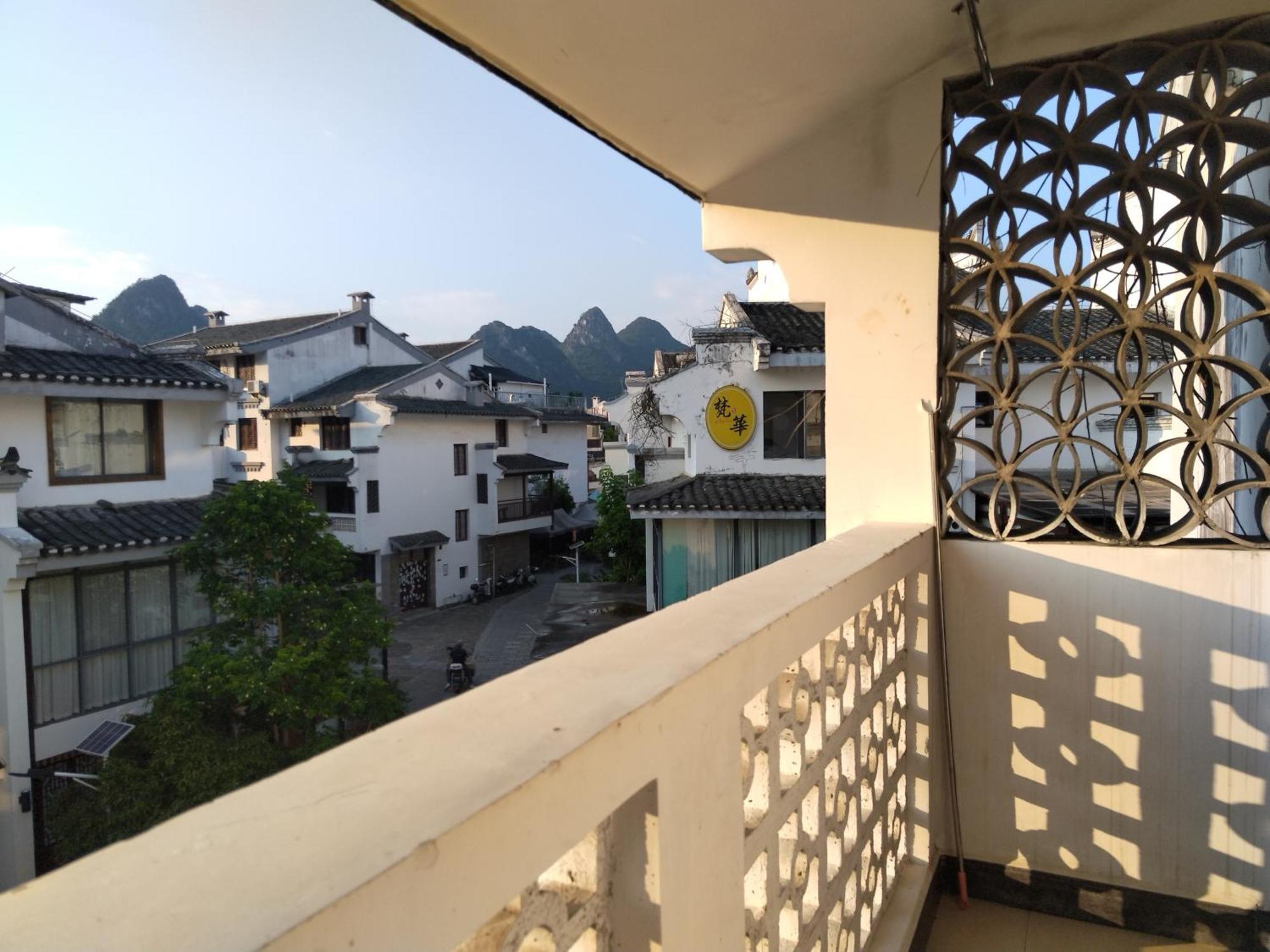 Serene Vale Inn Guilin-Free One Way Pick Up Service To High-Speed Railway Station For 2 Nights Zewnętrze zdjęcie